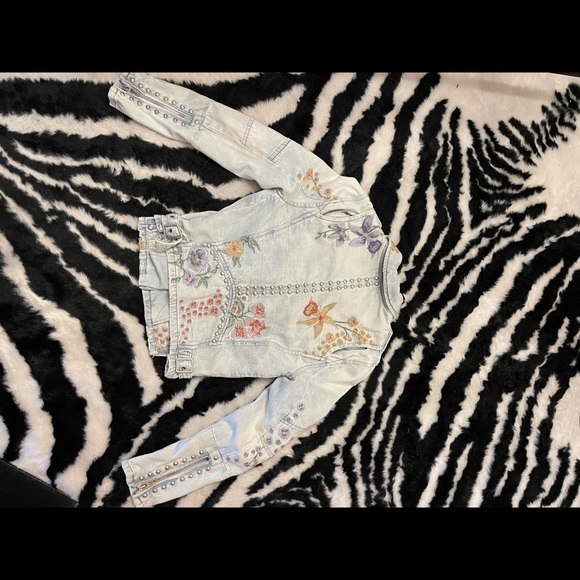 BLANKNYC studded and embroidered jacket - Picture 7 of 9